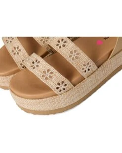 Steve Madden Kids Kelsi (Little Kid/Big Kid) | Heels -Modish Foot Wear 815ayWi1xdL. AC SR736920